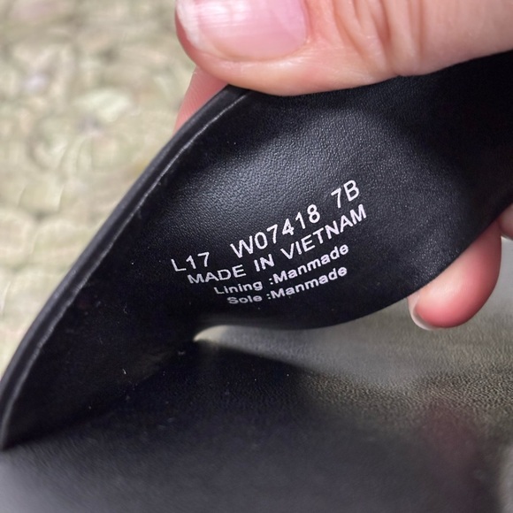 NEW Cole Haan Anica Black Leather Double Strap Slide Flat Sandals Size 7 - Picture 11 of 11